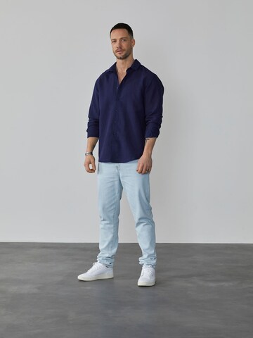 DAN FOX APPAREL Regular fit Button Up Shirt 'Baran' in Blue