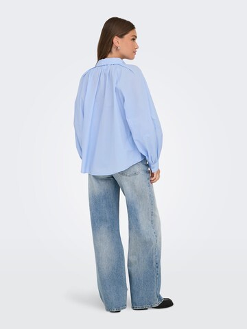 ONLY - Blusa 'ONLRiver' en azul