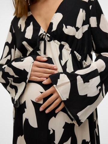 MAMALICIOUS Dress in Black