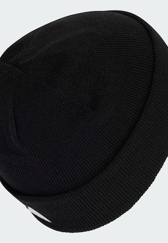 ADIDAS PERFORMANCE - Gorros desportivos 'Mercedes - AMG Petronas Formula One Team Mechanics' em preto
