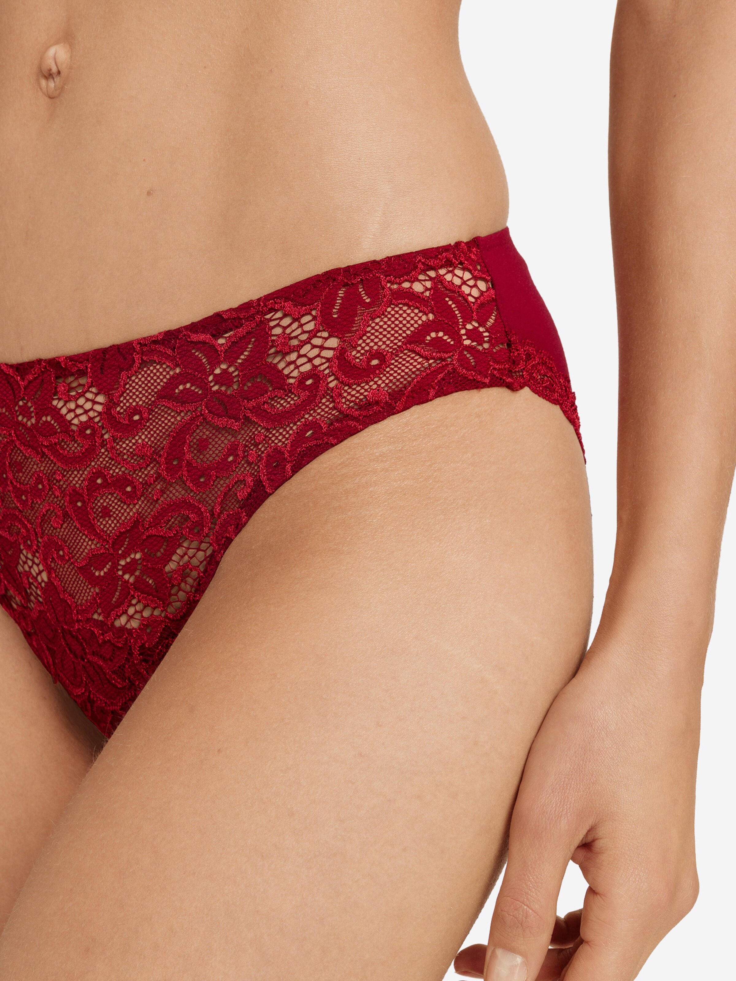Slip ' Moments ' Hanro en rouge