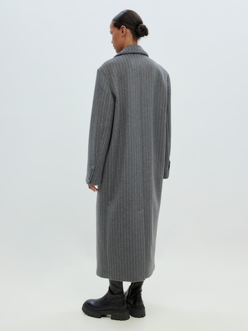 Manteau mi-saison 'Rylan' EDITED en gris