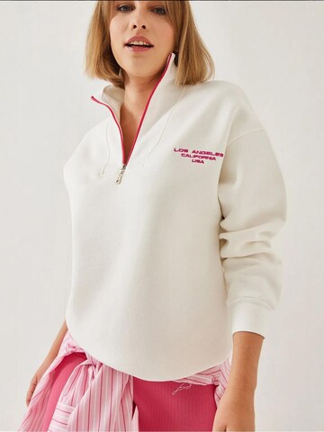 Felpa di Bianco Lucci in bianco