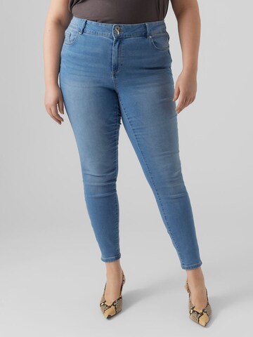 Skinny Jean 'Sophia' Vero Moda Curve en bleu : devant