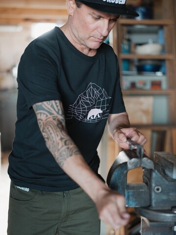 FORSBERG Shirt 'mit Polygonraster-Logo' in Schwarz