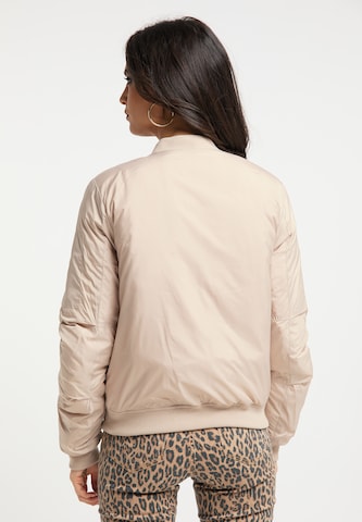 faina Between-season jacket in Beige