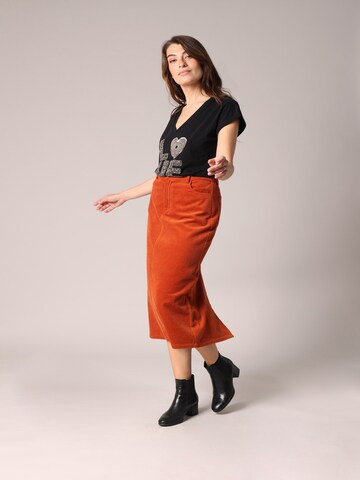 Deeluxe Skirt in Red