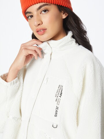 Tommy Jeans Between-Season Jacket in White