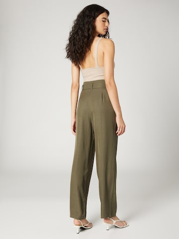 Regular Pantalon à pince 'Ida' Guido Maria Kretschmer Women en vert