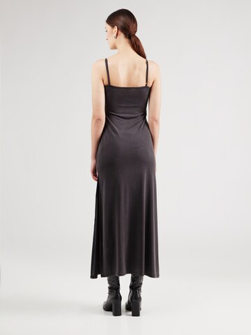 Rochie de la TOPSHOP pe negru