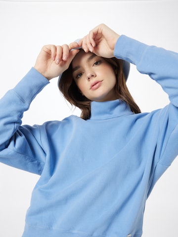 BRAX - Sweatshirt 'Bela' em azul