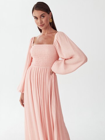 St MRLO Kleid 'True' in Pink