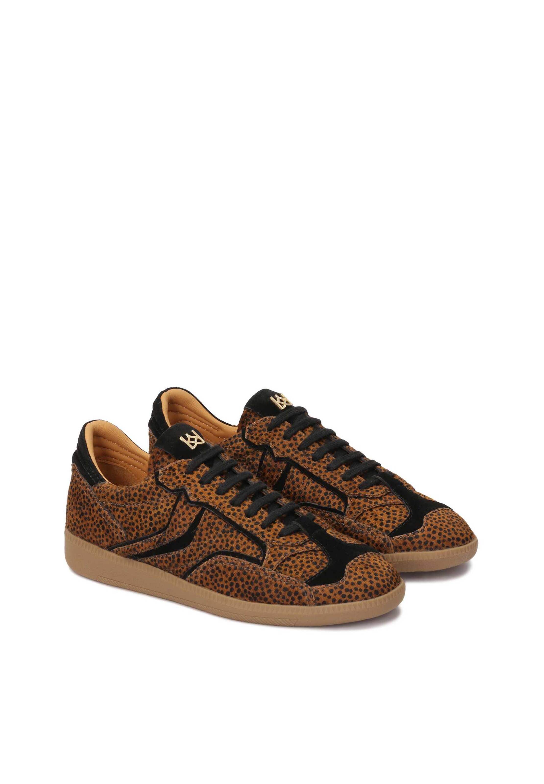 Kazar Sneakers in Brown