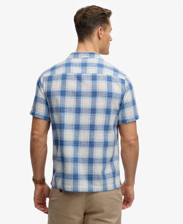 Fit confort Chemise 'Cabana' Superdry & Co en blanc