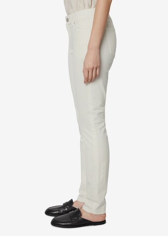 Slimfit Pantaloni 'Alby' di Marc O'Polo in bianco