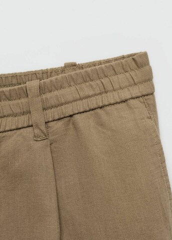 Effilé Pantalon 'Romelino' MANGO MAN en vert