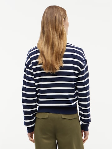 TOMMY HILFIGER Svetr – modrá