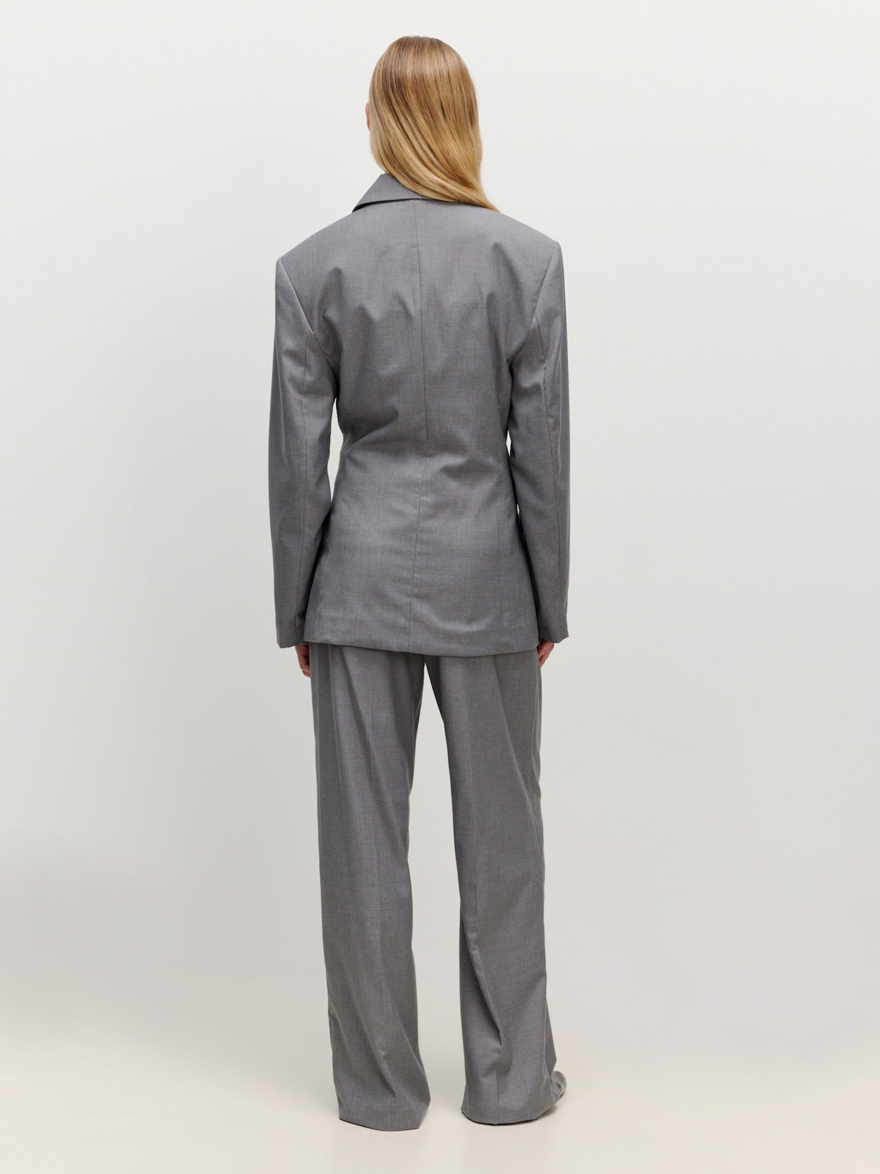 EDITED Produkte Blazer 'Arzu' dunkelgrau