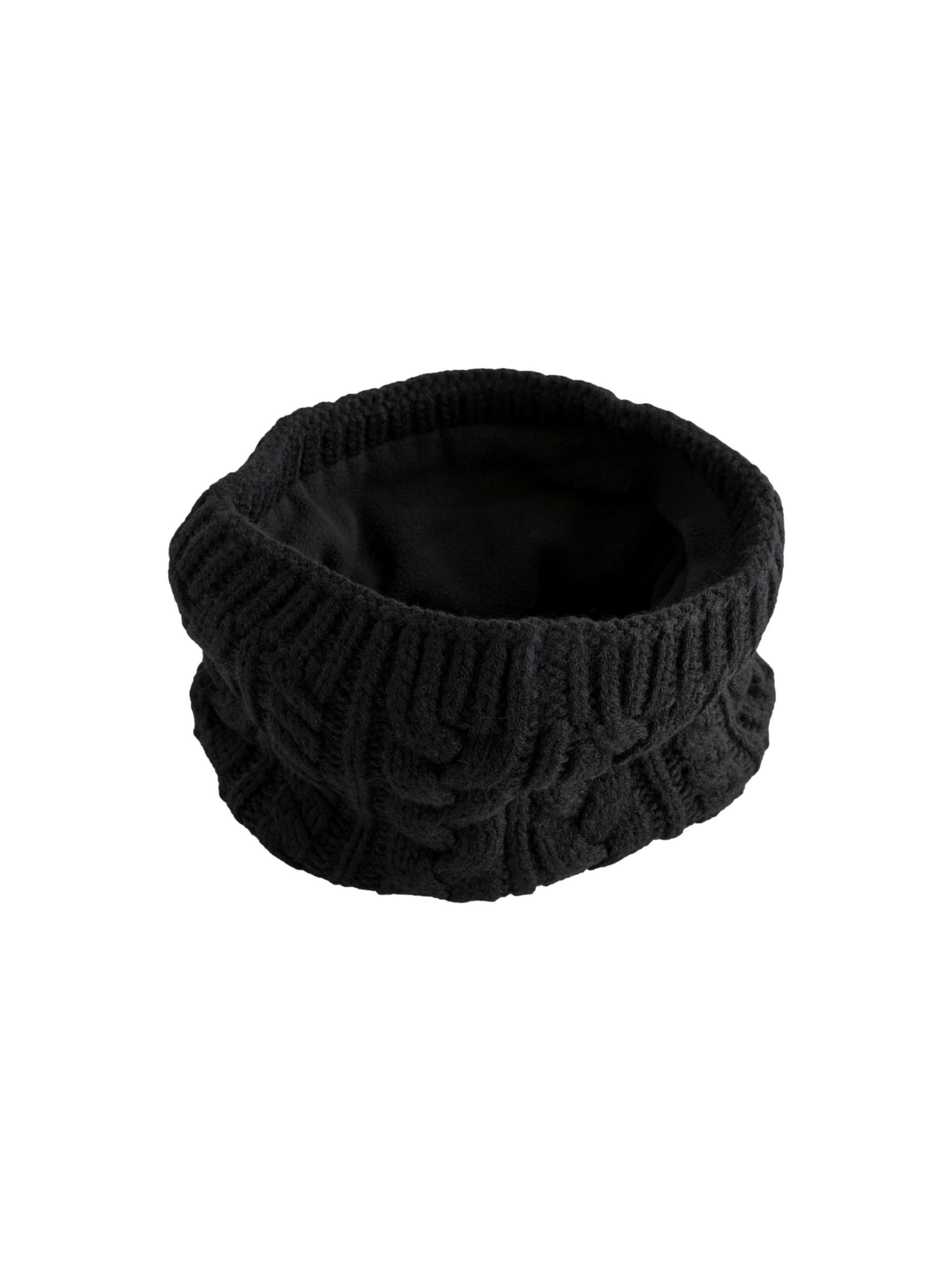 Next Sall, värv must: eest vaates