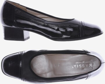 HASSIA Flats & Loafers in 38,5 in Black: front