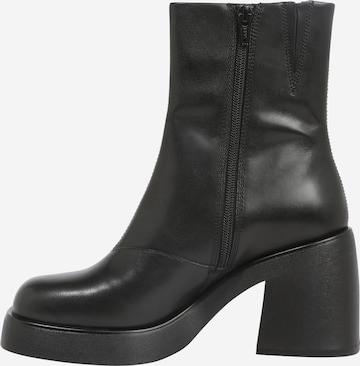 VAGABOND SHOEMAKERS Ankle Boots 'Brooke' in Black