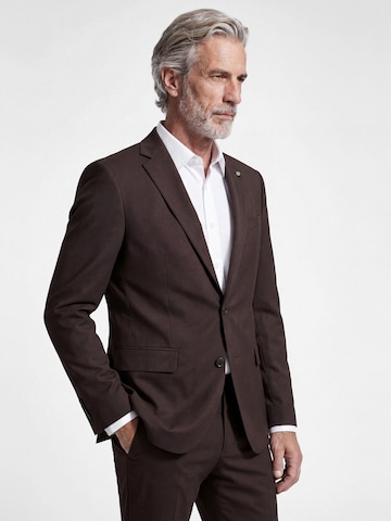 BENVENUTO Slim fit Suit in Brown