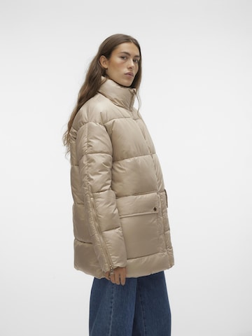 VERO MODA - Chaqueta de invierno 'CLAIRE NORA' en beige