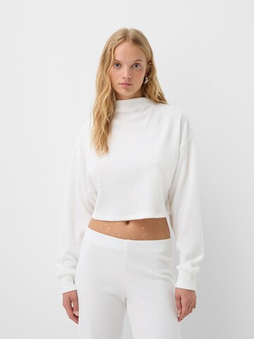 Bershka Trui in Beige: voorkant