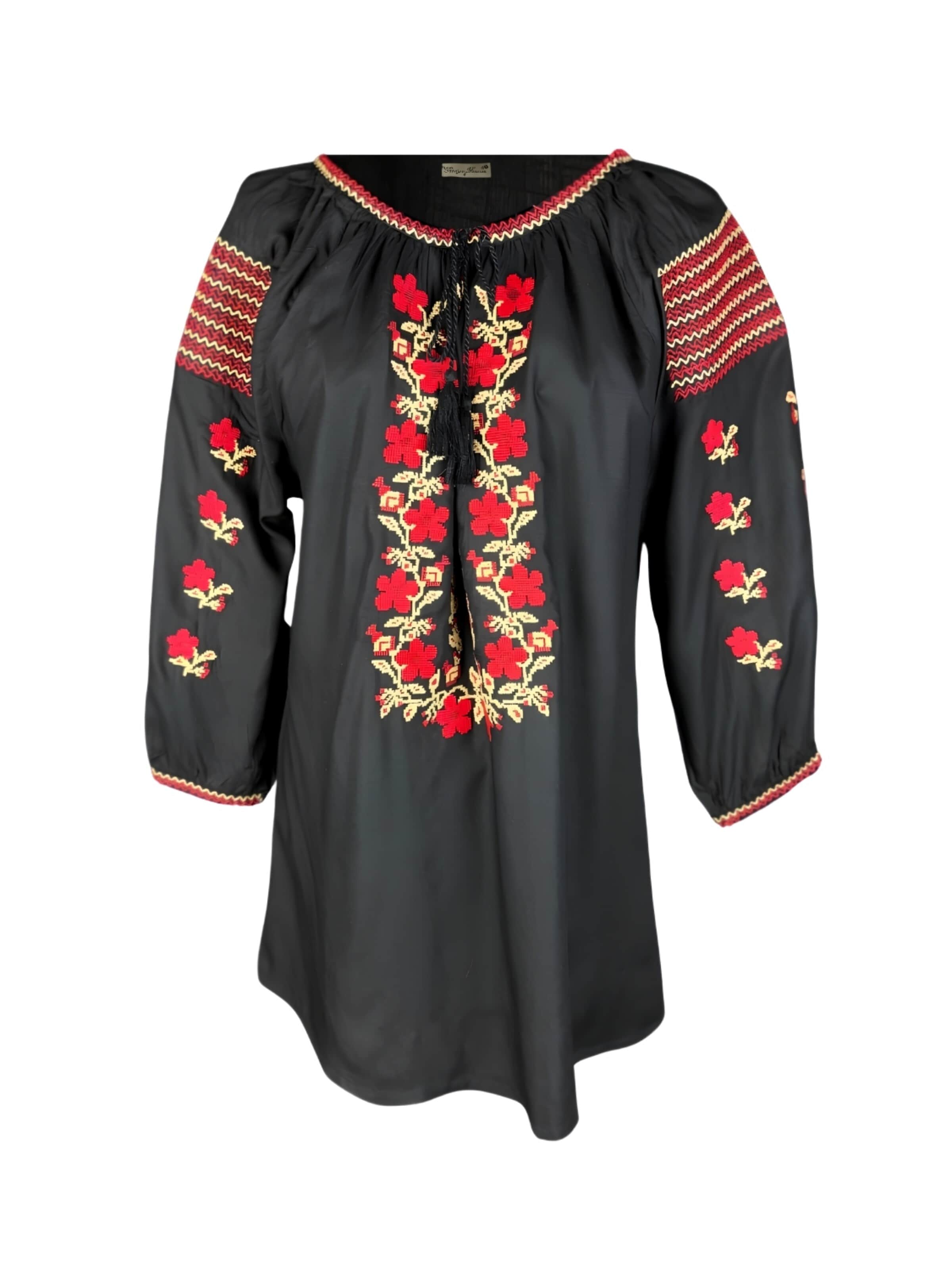 Rody’s forever Traditional Blouse in Black: front