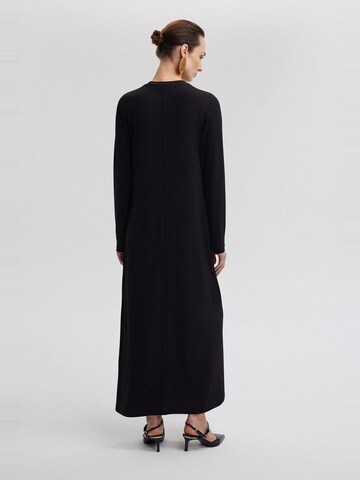 Touche Prive Dress in Black