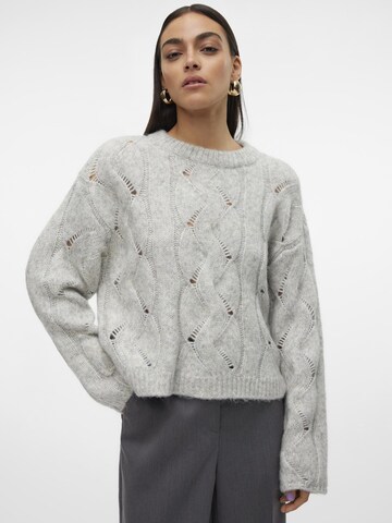 VERO MODA Pullover 'LINA ' i grå: forside