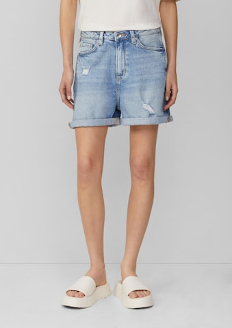 QS Loosefit Shorts in Blau: Vorderseite