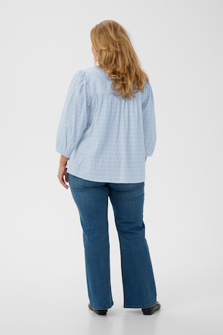 KAFFE CURVE Blouse 'KCmaisie' in Blauw