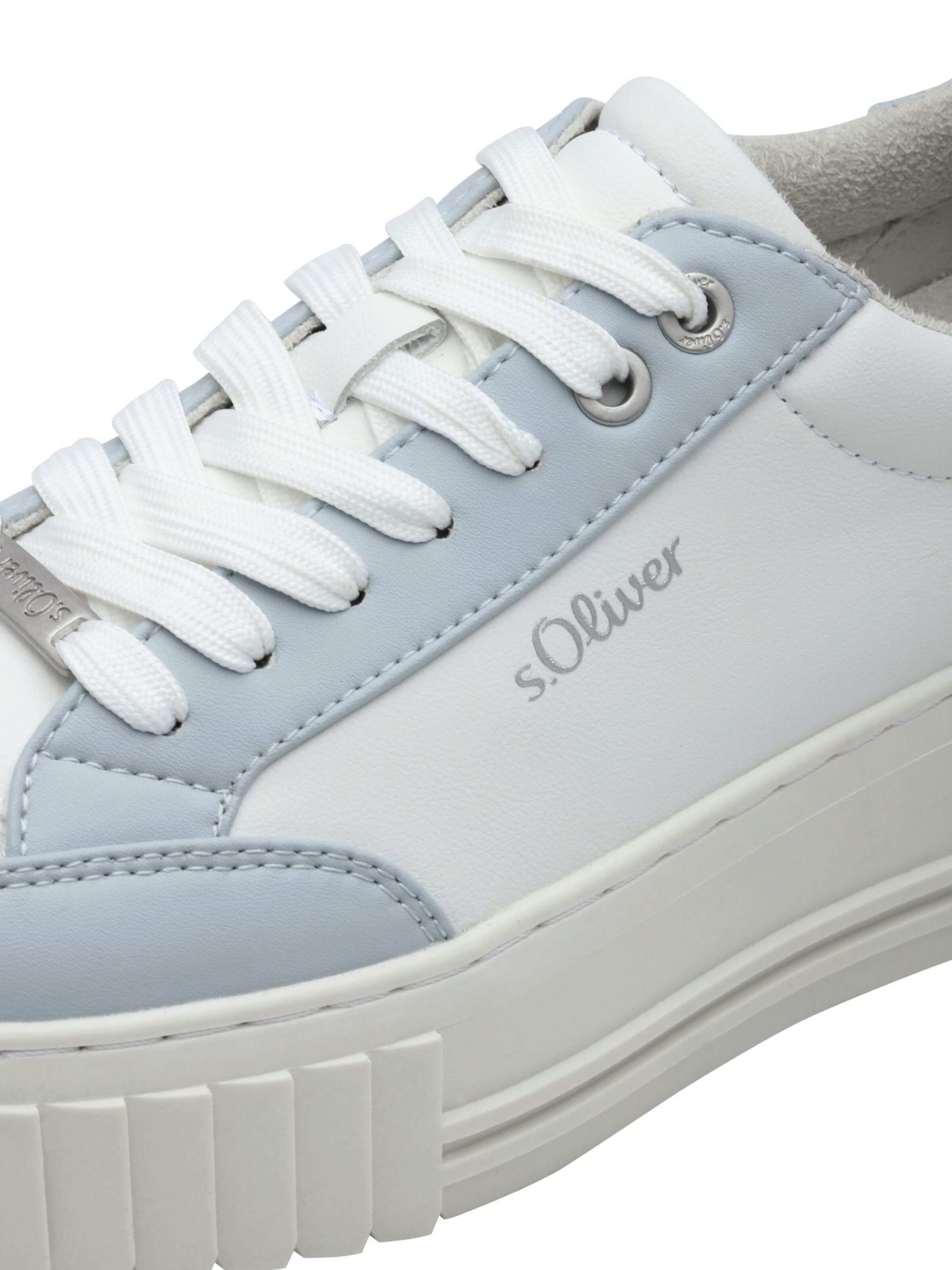 s.Oliver Sneakers in Blue