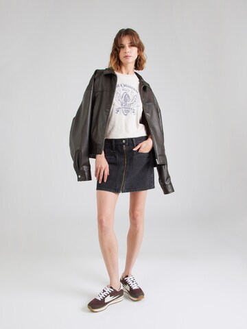 LEVI'S ® Тениска 'THE PERFECT' в бяло