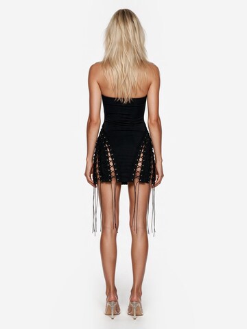 Robe 'Sorry I'm Late Dress' GOD SAVE QUEENS en noir