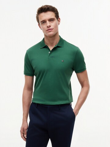 TOMMY HILFIGER Футболка в Зеленый: спереди