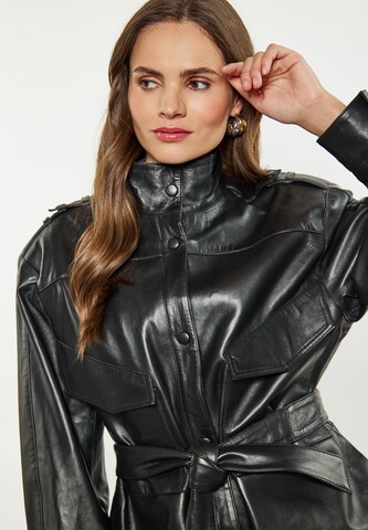 faina Between-season jacket in Black