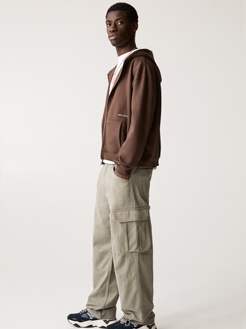 Loosefit Pantaloni cargo di Pull&Bear in verde