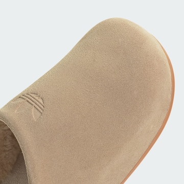 ADIDAS ORIGINALS Muiltjes 'Adimule' in Beige