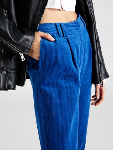 regular Pantaloni con pieghe di TOPSHOP in blu