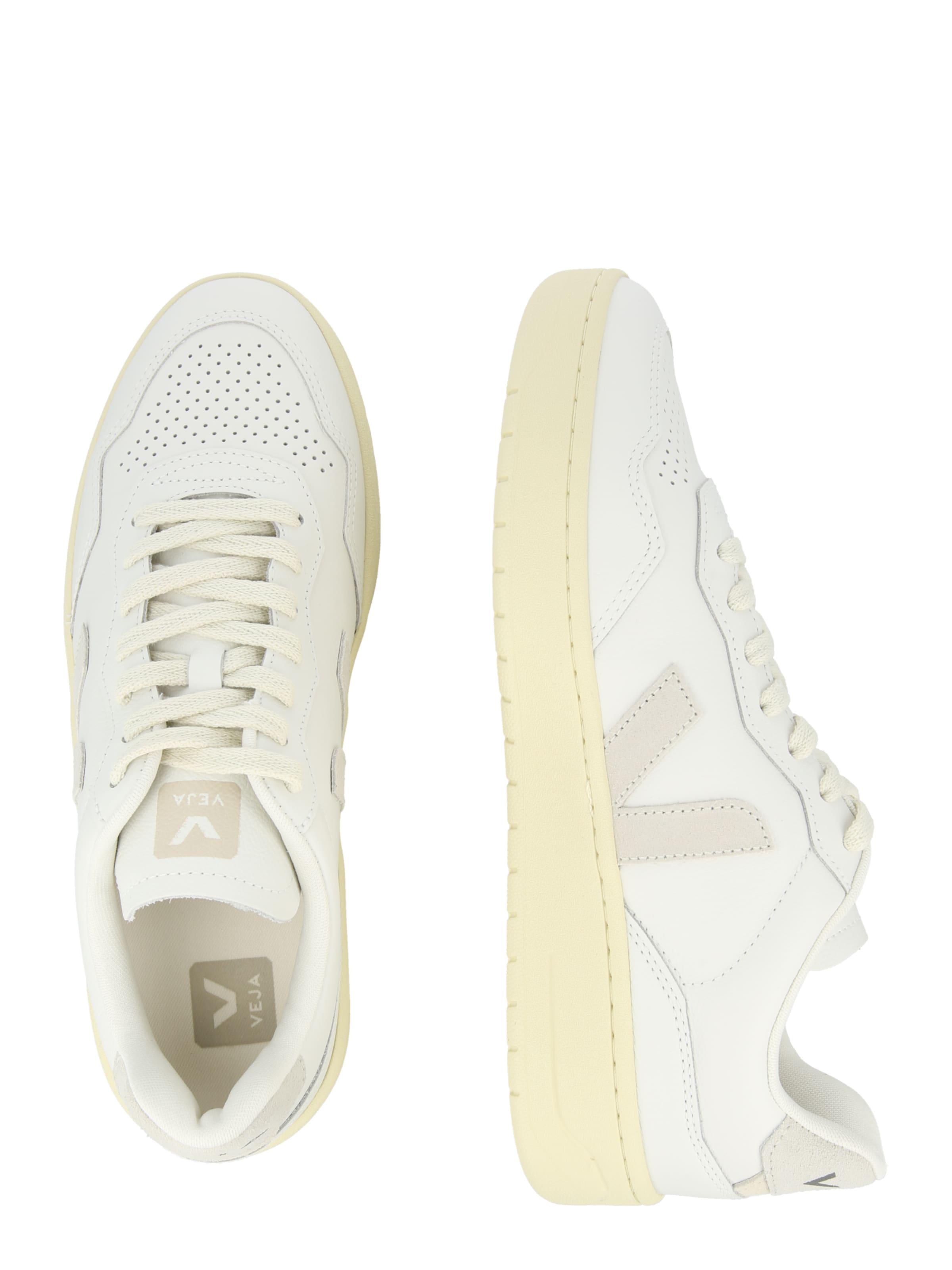 Veja Sneakers laag 'V-90' in Wit