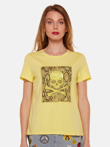 TOOche Shirt 'Totenkopf' in Yellow: front