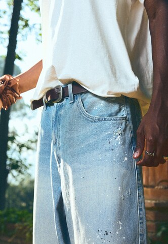 Baggy Jeans di Bershka in blu