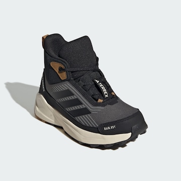 Chaussure de sport 'Terrex Trailmaker 2 Mid Rain' ADIDAS TERREX en gris