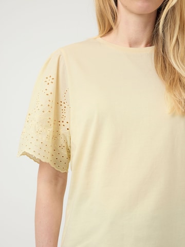 YAS - Camiseta 'YASLex' en beige
