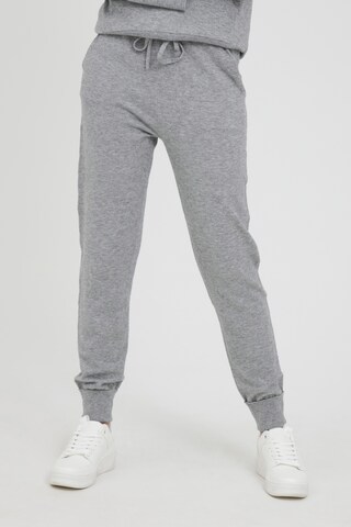 Effilé Pantalon 'KAVA' ICHI en gris : devant