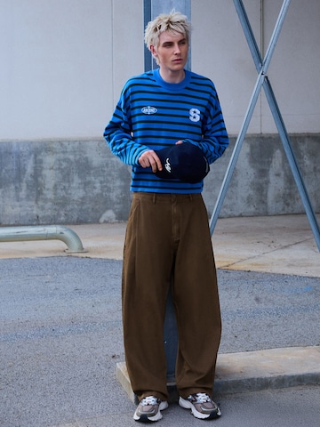 Bershka Baggy Bandplooibroek in Bruin