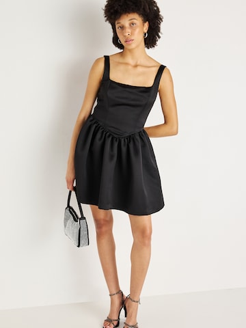 Gina Tricot Obleka | črna barva