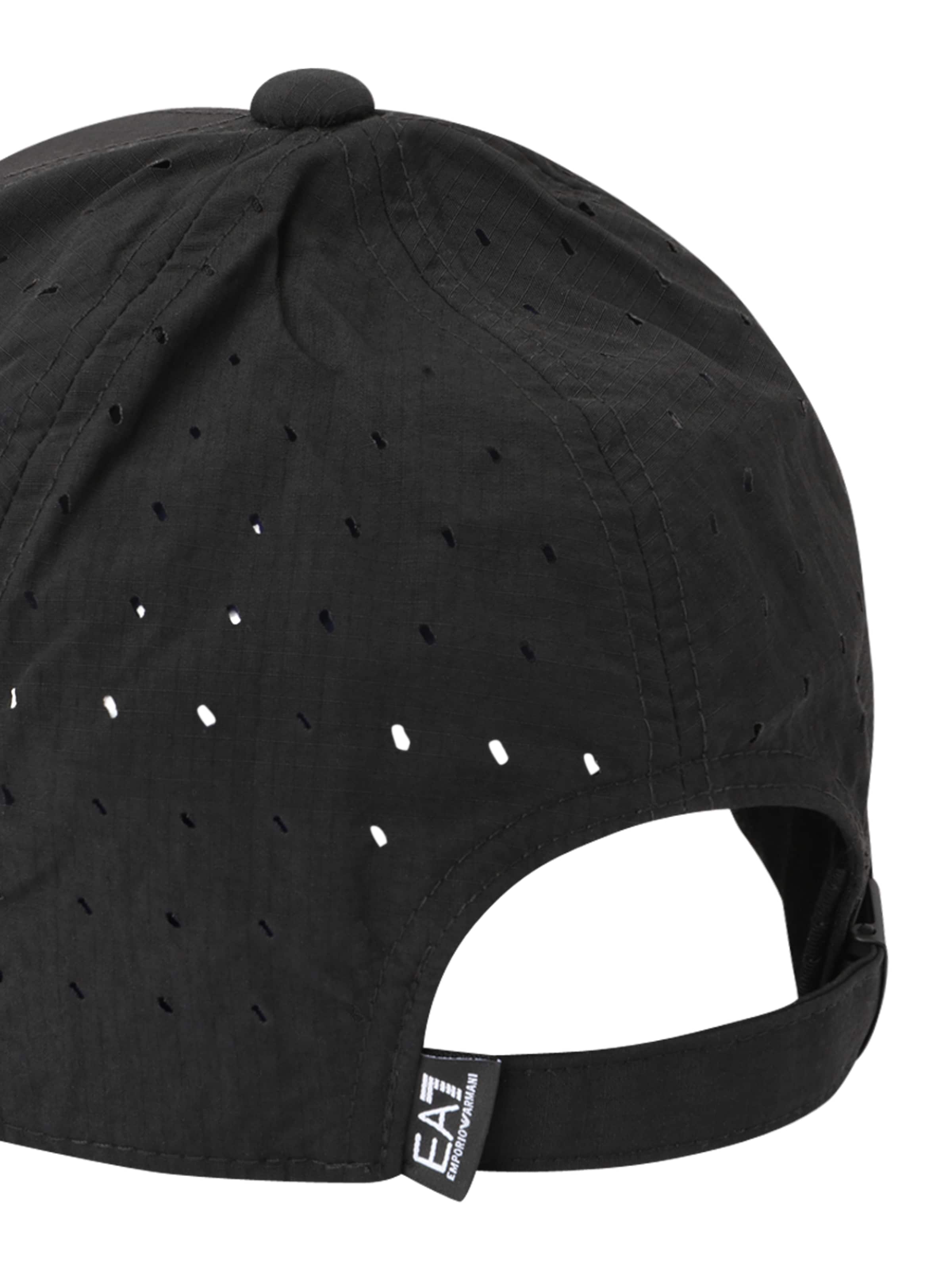 EA7 Emporio Armani Cap in Black